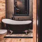 Villa Dakota Forest Retreat *