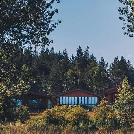 Villa Dakota Forest Retreat