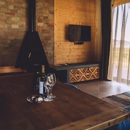 Dakota Forest Retreat *