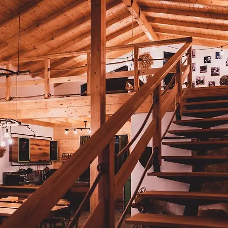 Villa Dakota Forest Retreat *