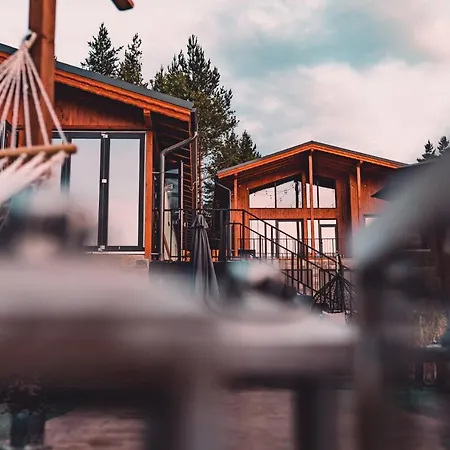 Dakota Forest Retreat *