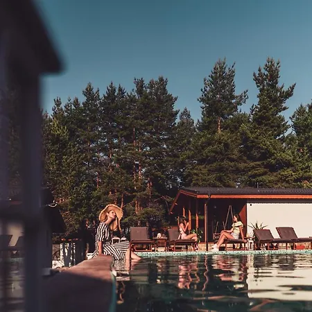 Dakota Forest Retreat Villa