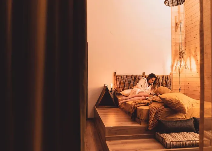 Dakota Forest Retreat *