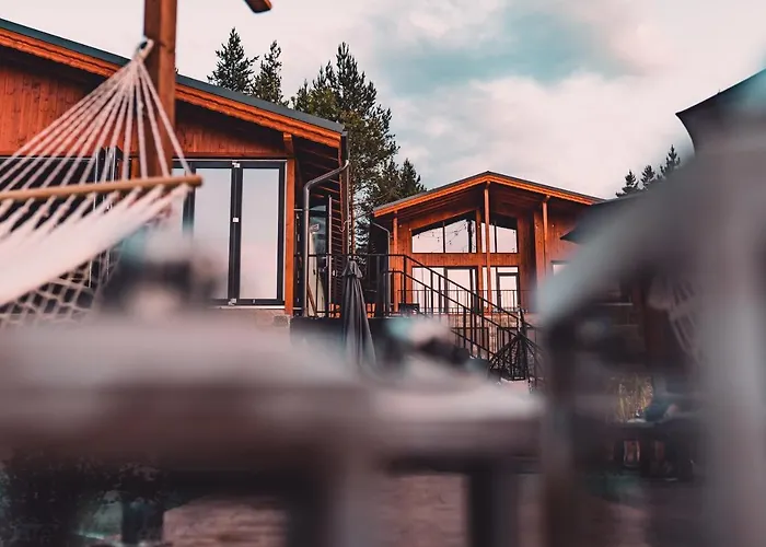 Dakota Forest Retreat *