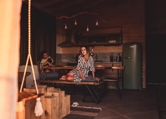 Dakota Forest Retreat Tsigov Chark