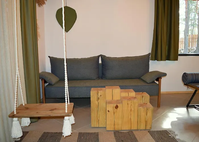 Dakota Forest Retreat *